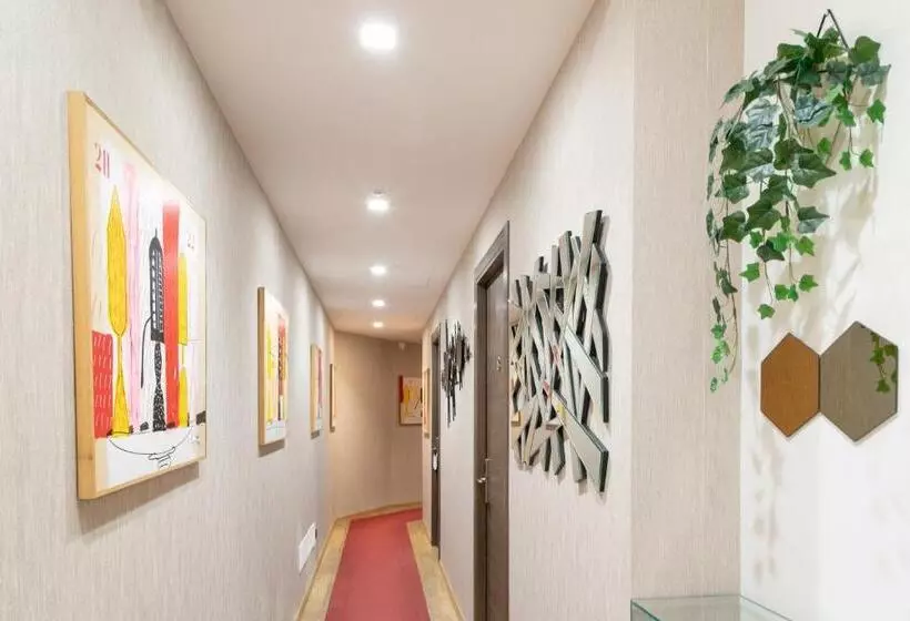 هتل Aiello Rooms San Babila
