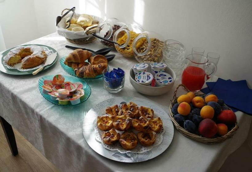 בית מלון כפרי Alla Torre B&b