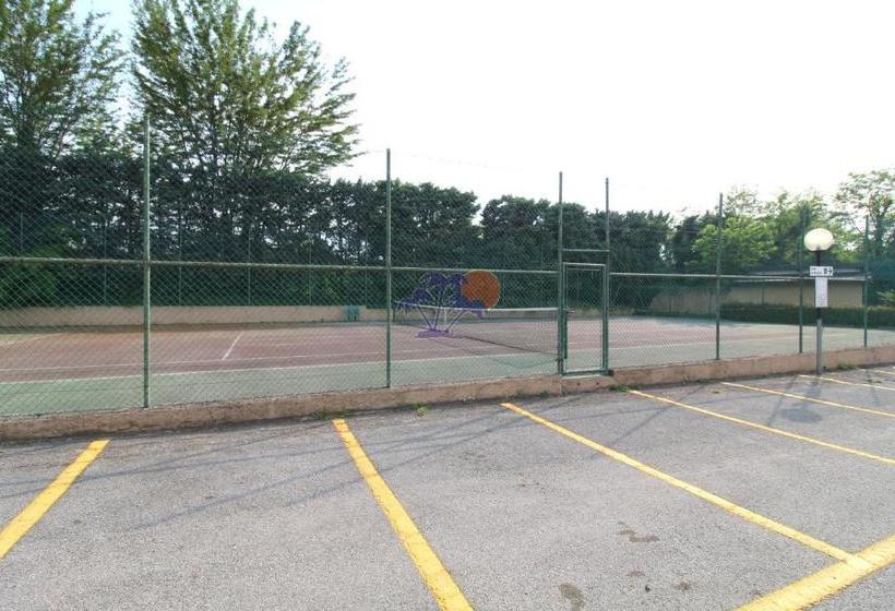 ホテル Appartamenti Massimiliano