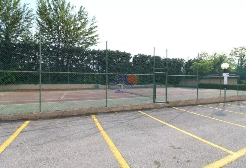 هتل Appartamenti Massimiliano