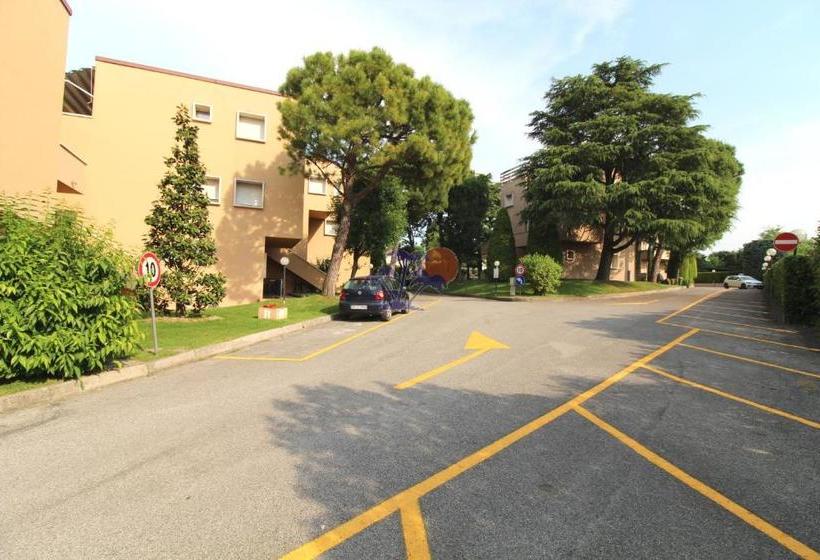 ホテル Appartamenti Massimiliano