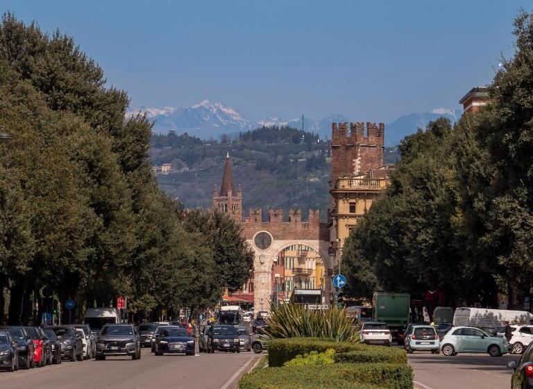 هتل Aurelia Rooms