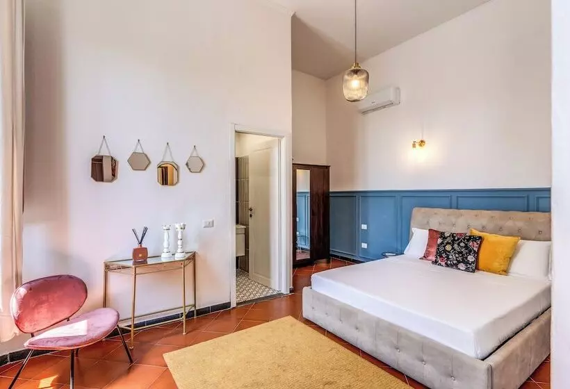 هتل Aweshome Villa Tower