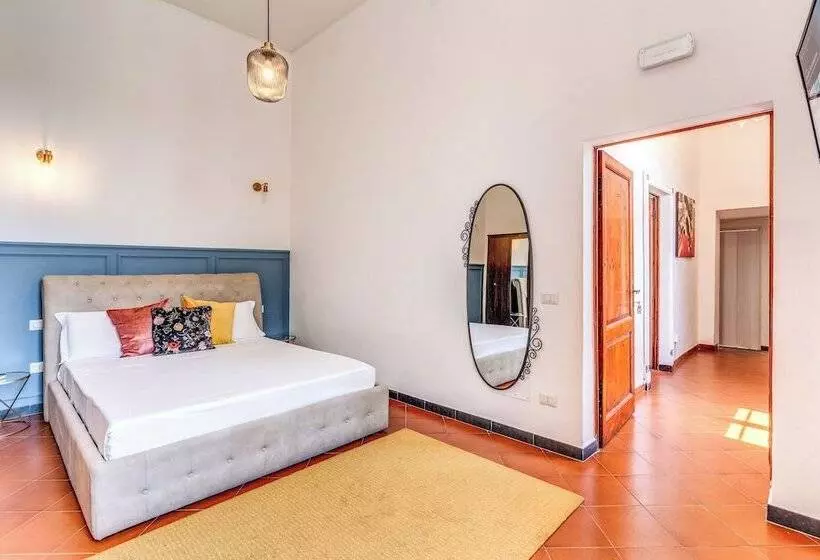 هتل Aweshome Villa Tower