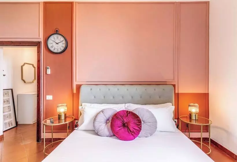 هتل Aweshome Villa Tower