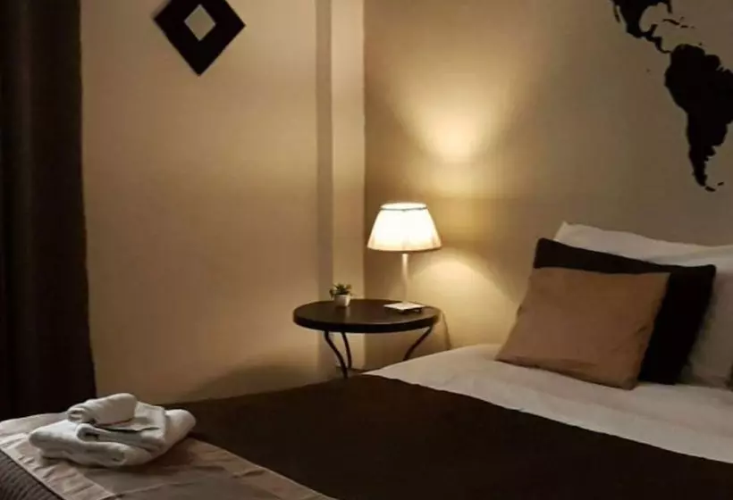 هتل B&b Dolce Luna