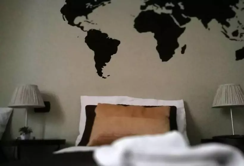 هتل B&b Dolce Luna