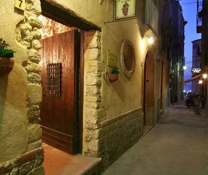 ホテル Donnaciccina Accomodation