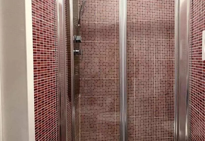 هتل Duca Di Uzeda Bed And Breakfast