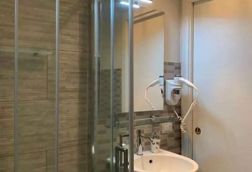 هتل Duca Di Uzeda Bed And Breakfast