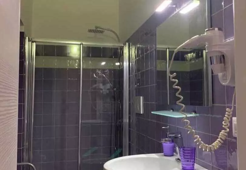 هتل Duca Di Uzeda Bed And Breakfast