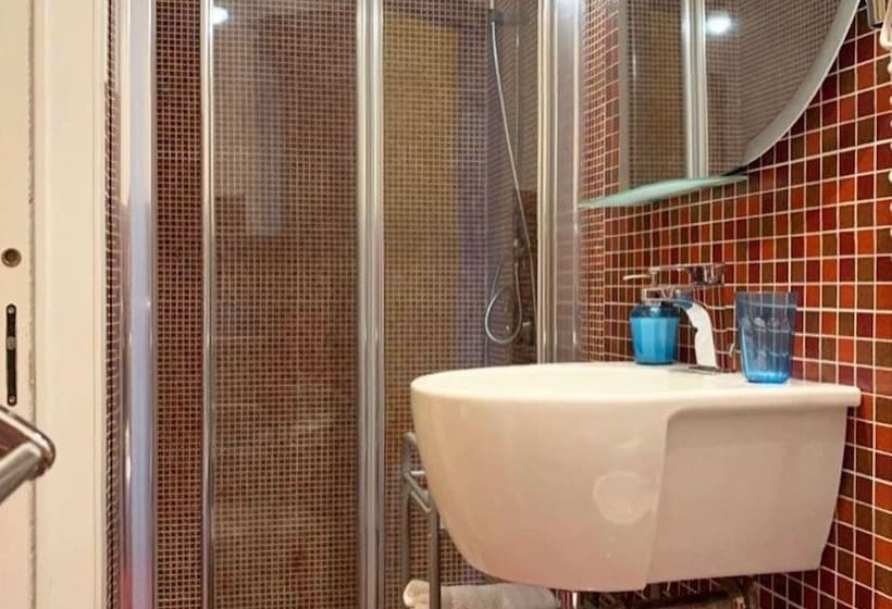 هتل Duca Di Uzeda Bed And Breakfast