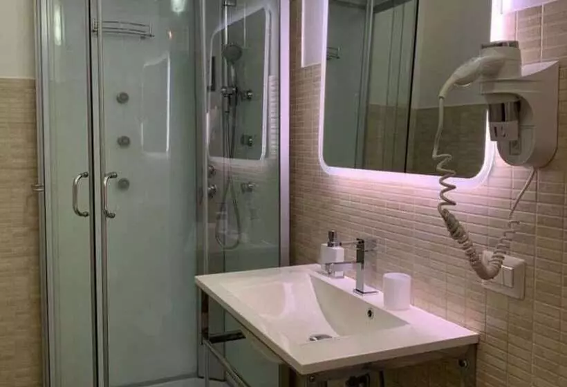 هتل Duca Di Uzeda Bed And Breakfast