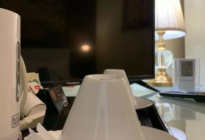 هتل Duca Di Uzeda Bed And Breakfast