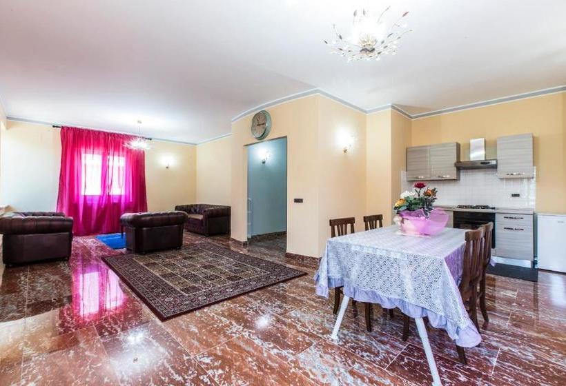 בית מלון כפרי Luxury House