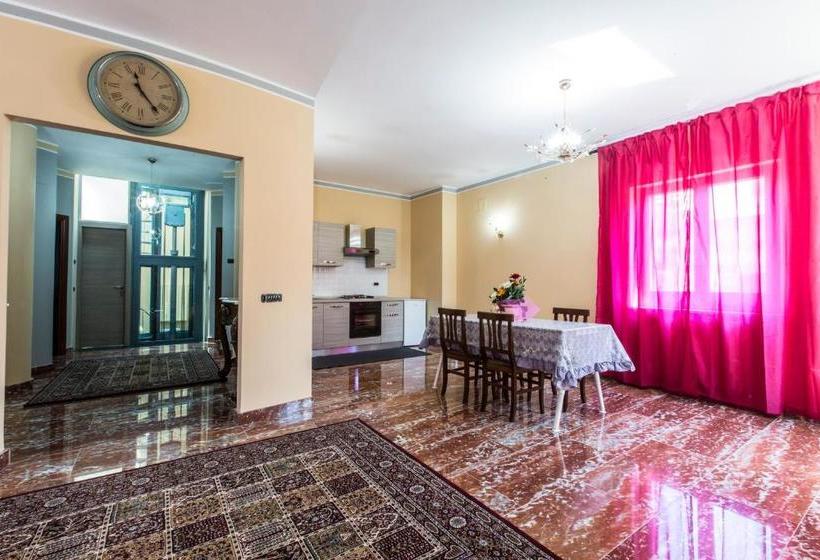 בית מלון כפרי Luxury House