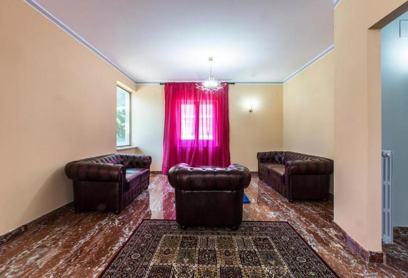 בית מלון כפרי Luxury House