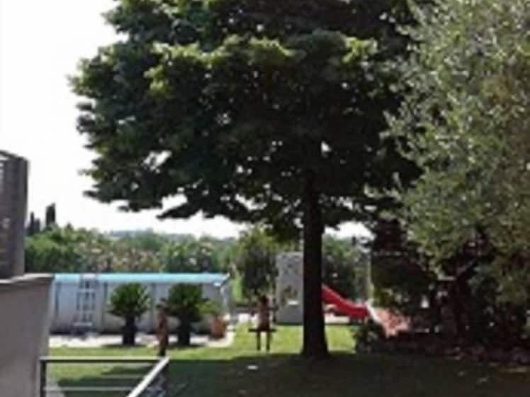 בית מלון כפרי Relais Villa Lezard