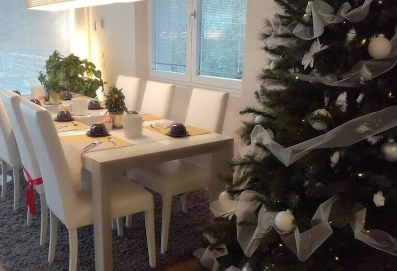 בית מלון כפרי Relais Villa Lezard