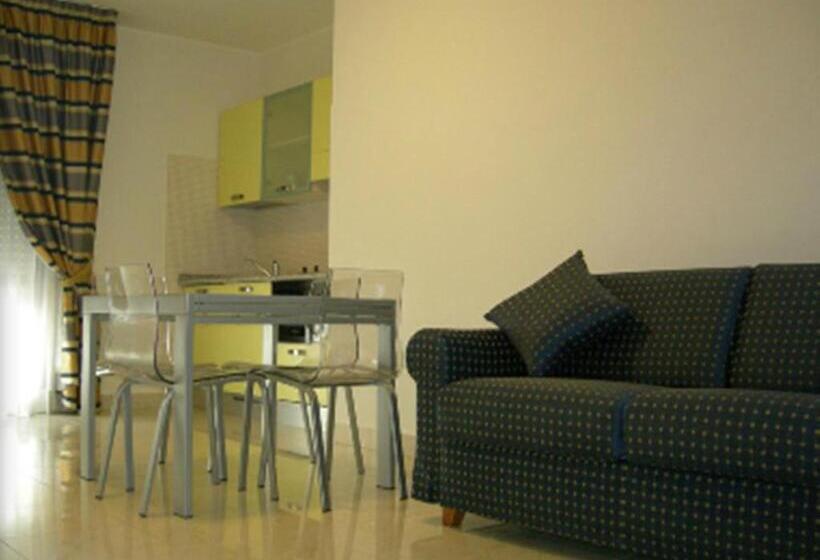 בית מלון כפרי Residence Montegrappa