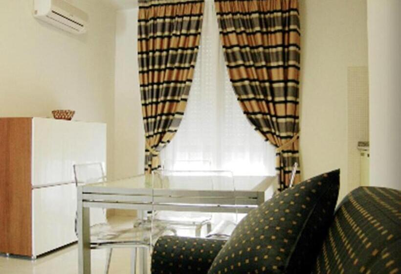 בית מלון כפרי Residence Montegrappa