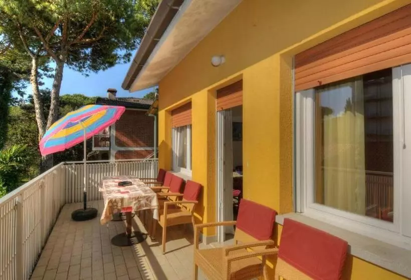 ホテル Residence Villa Laura