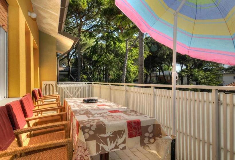 فندق Residence Villa Laura