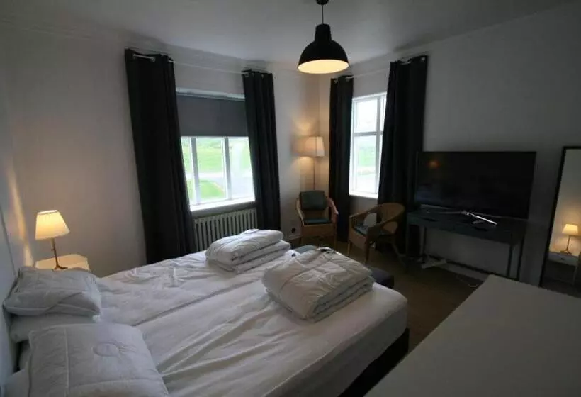 هتل Riverside Hostel