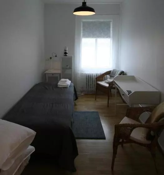 هتل Riverside Hostel