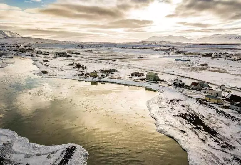 هتل Riverside Hostel