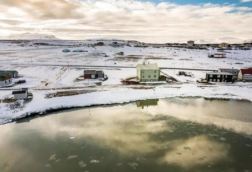 هتل Riverside Hostel