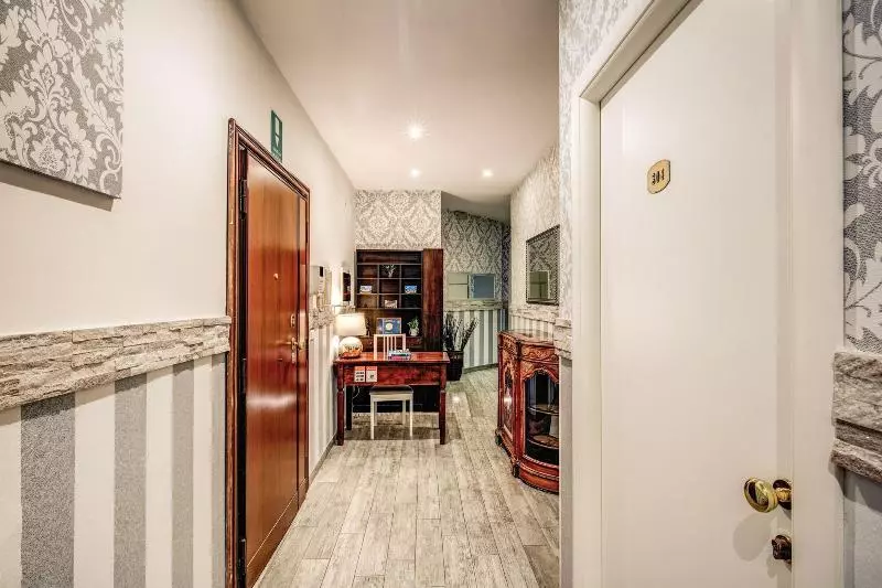 پانسیون Santamaria Inn