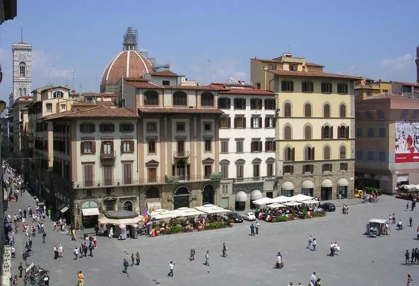 هتل Soggiorno Antica Torre