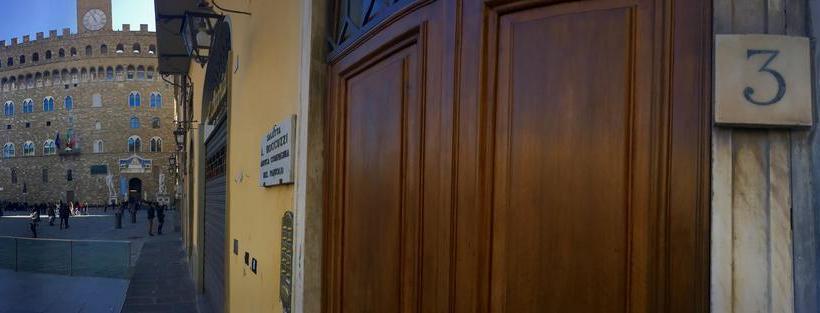 هتل Soggiorno Antica Torre