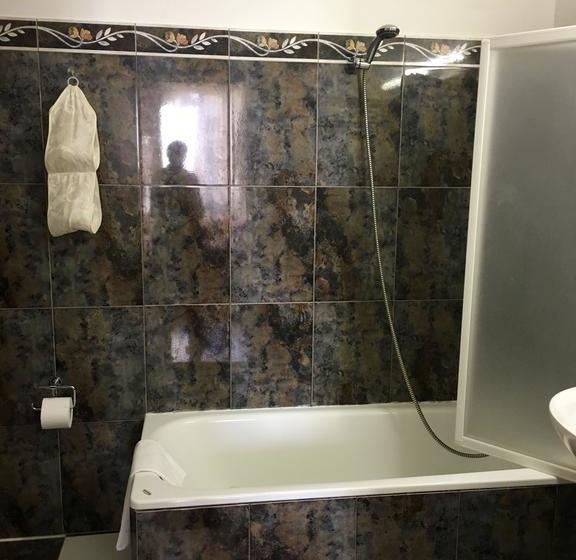 هتل Soggiorno Antica Torre