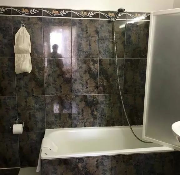 هتل Soggiorno Antica Torre