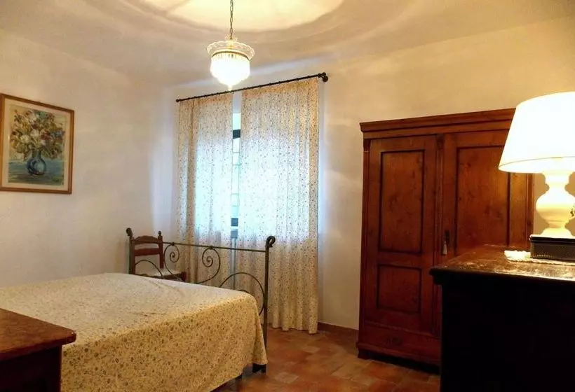 Hotelli Villa Santa Maria A Bovino