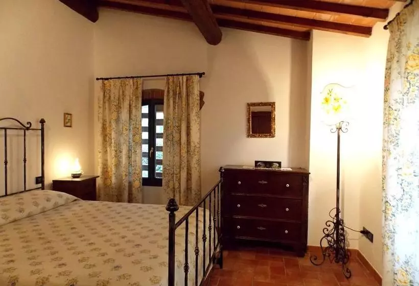 Hotelli Villa Santa Maria A Bovino