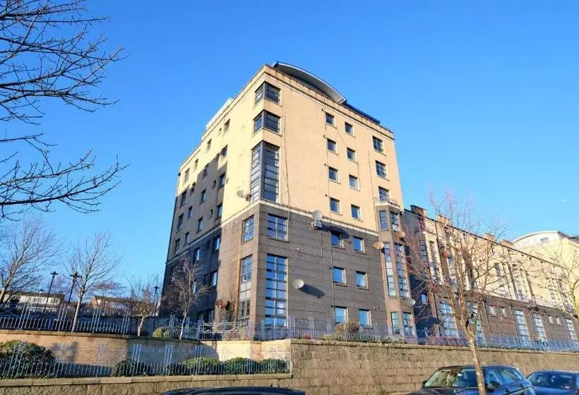 ホテル Am Pm Riverside