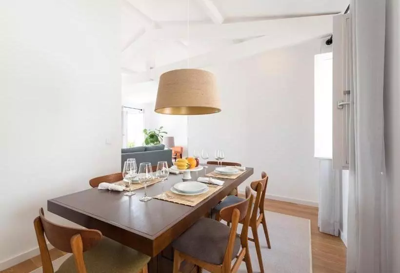 هتل Arco Apartments