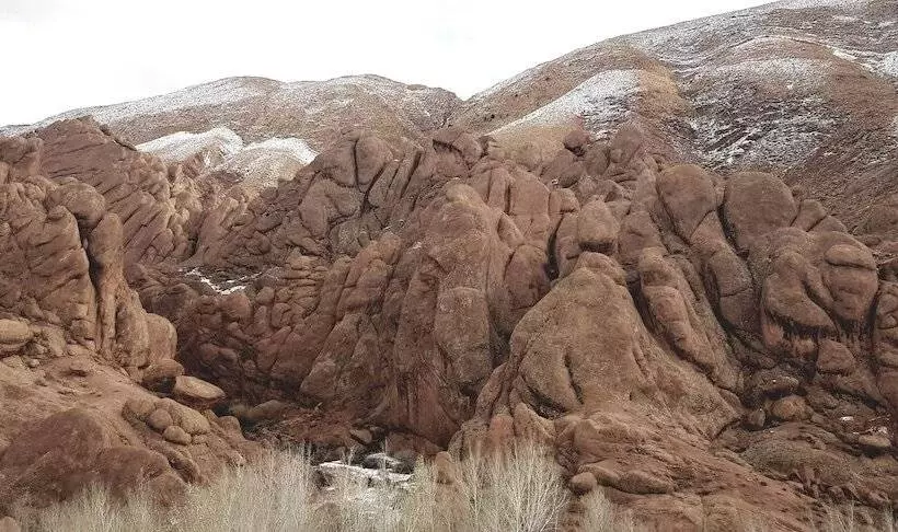 Hotelli Auberge Miguirne Chez Ali