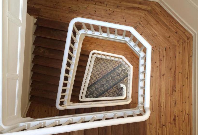 هتل Casa 92 Lugares De Castraleuca