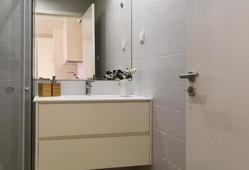 هتل Casa 92 Lugares De Castraleuca