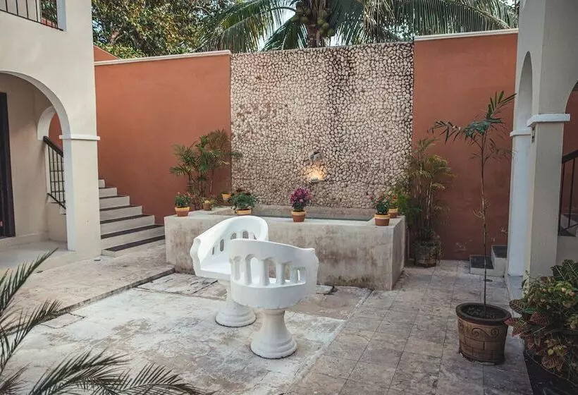 ホテル Casa Valladolid Boutique