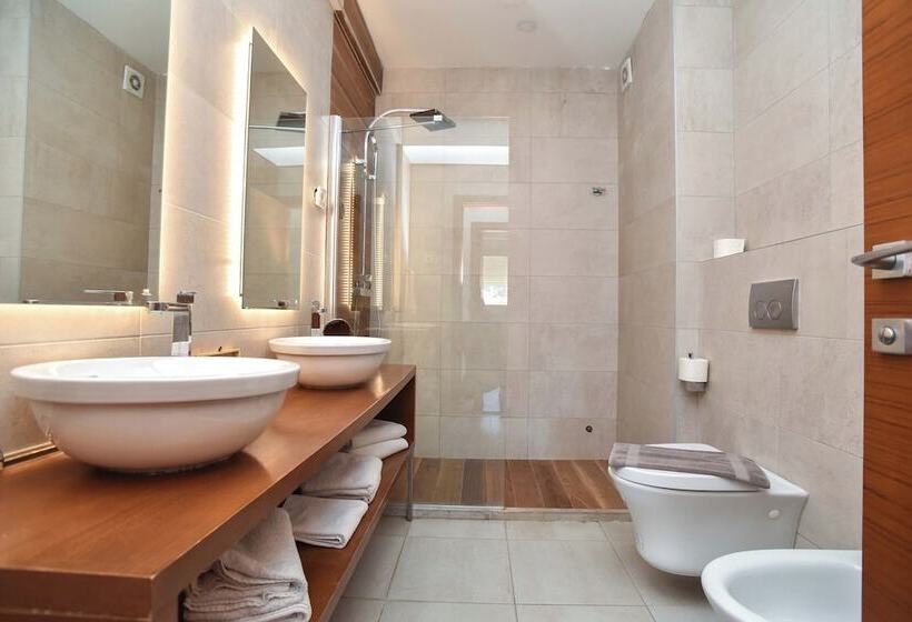 هتل Chill And Go Apart