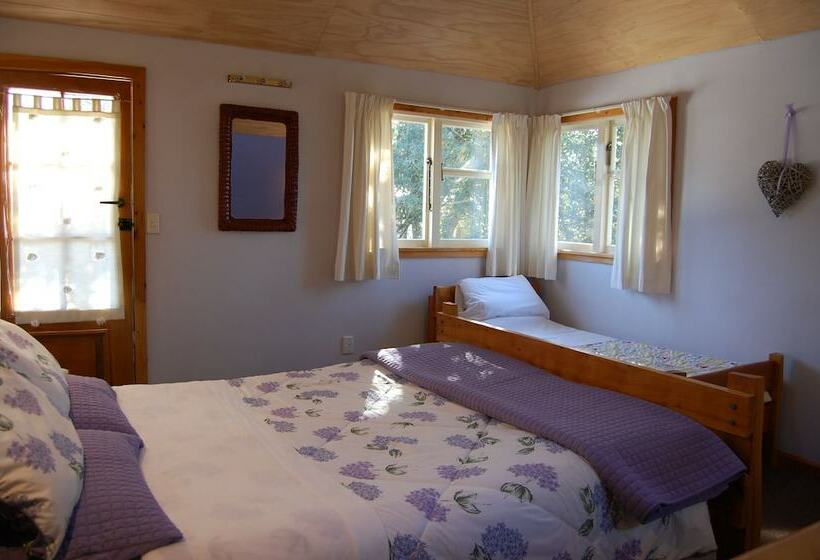 호텔 Dylans Country Cottages