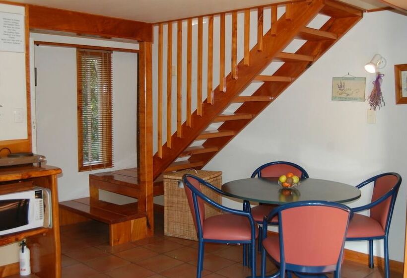 호텔 Dylans Country Cottages