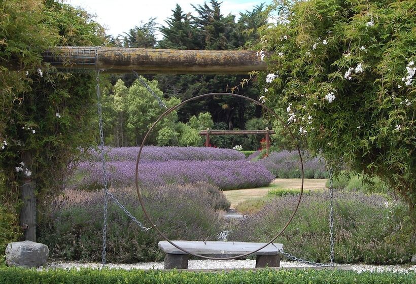 호텔 Dylans Country Cottages