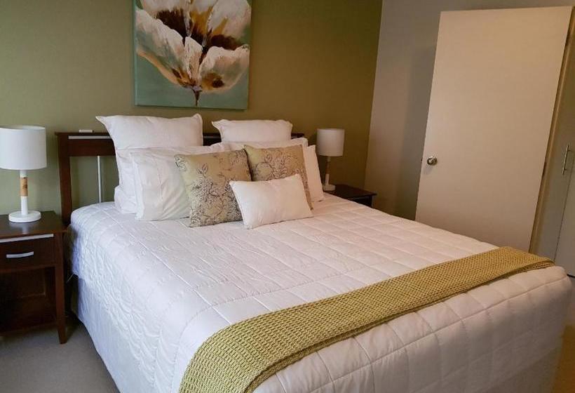 בית מלון כפרי Ocean Breeze Resort Pauanui