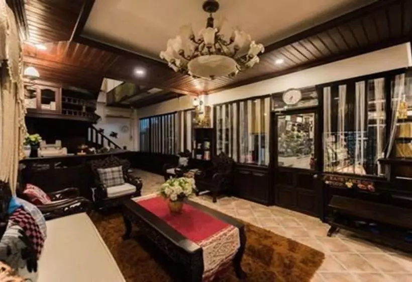 ホテル Restaurant Luang Prabang Bakery & Guest House